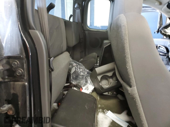 2004 Chevrolet Colorado LS Z71 with VIN 1GCDT196748106913, listed as a Copart auction lot 45344835 with 0 mi miles and Salvage Title. Bid and sale history available at carsss.com. Image 10.