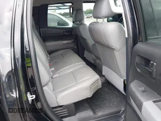 2011 Toyota Tundra 2WD Truck SR with VIN 5TFTY5F14BX007238, listed as a IAAI auction lot 41663289 with 126,499 mi miles. Bid and sale history available at carsss.com. Image 8.