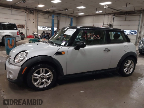 2013 MINI Hardtop with VIN WMWSU3C51DT374317, listed as a IAAI auction lot 41447518 with 142,943 mi miles and . Bid and sale history available at DreamBid. Image 15.