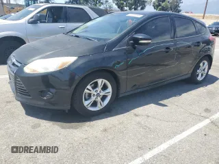 2014 Ford Focus SE z VIN 1FADP3K21EL210115, wystawiony jako Copart lot #53403245 z przebiegiem 80 482 mil mil oraz Szkoda całkowita • Salvage title. Historia ofert i sprzedaży dostępna na DreamBid. Obrazek 1.