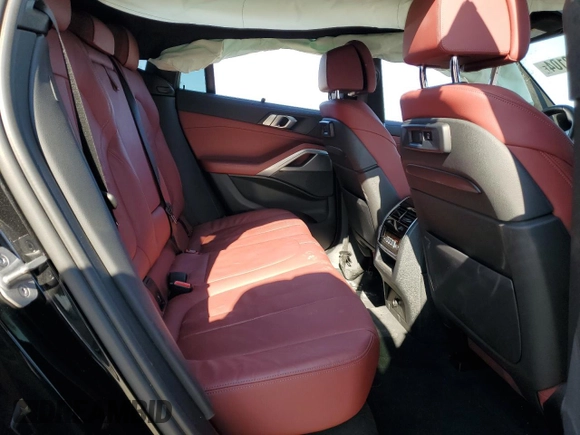 2022 BMW X6 xDrive40i with VIN 5UXCY6C01N9K65807, listed as a Copart auction lot 84708104 with 0 mi miles and Salvage Title. Bid and sale history available at carsss.com. Image 11.