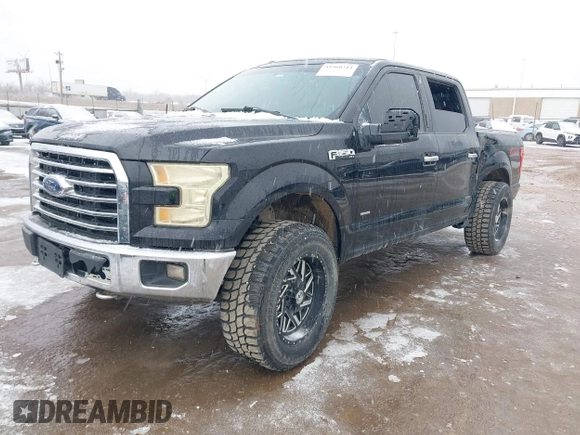 2016 Ford F-150 XLT with VIN 1FTEW1EPXGFA82102, listed as a IAAI auction lot 41560313 with 152,809 mi miles. Bid and sale history available at carsss.com. Image 2.