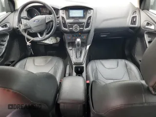 2017 Ford Focus Titanium with VIN 1FADP3N20HL320461, listed as a Copart auction lot 60292955 with 76,319 mi miles and Clean title. Bid and sale history available at DreamBid. Image 8.