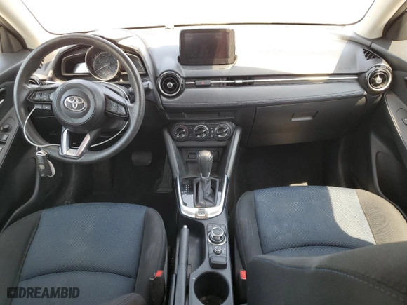 2019 Toyota Yaris Sedan L with VIN 3MYDLBYV6KY501358, listed as a Copart auction lot 54332483 with 38,426 mi miles. Bid and sale history available at carsss.com. Image 8.