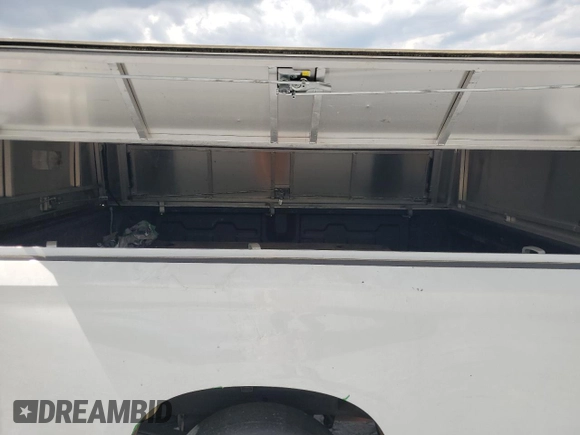 2019 Chevrolet Silverado 1500 Work Truck with VIN 3GCNWAEF5KG189198, listed as a Copart auction lot 52337305 with 122,894 mi miles and Clean Title. Bid and sale history available at DreamBid. Image 10.