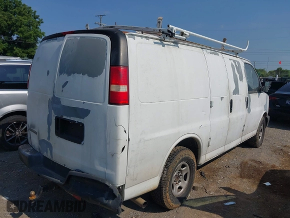 2007 Chevrolet Express Cargo with VIN 1GCFG15X971128422, listed as a IAAI auction lot 42600669 with Not provided miles and . Bid and sale history available at DreamBid. Image 11.