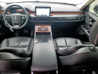 2021 Lincoln Aviator Reserve with VIN 5LM5J7XC8MGL05957, listed as a Copart auction lot 59731835 with 52,788 mi miles and Salvage title. Bid and sale history available at DreamBid. Image 8.