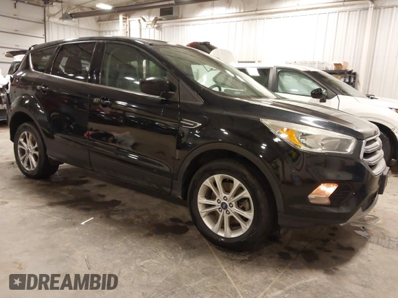 2017 Ford Escape SE with VIN 1FMCU9G94HUE08060, listed as a IAAI auction lot 41856229 with 187,838 mi miles and . Bid and sale history available at carsss.com. Image 1.