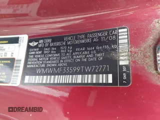 2009 MINI Hardtop z VIN WMWMF33599TW72771, wystawiony jako IAAI lot #42225326 z przebiegiem 94 014 mil mil oraz . Historia ofert i sprzedaży dostępna na DreamBid. Obrazek 9.