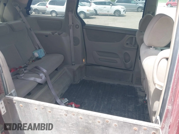 2005 Toyota Sienna CE с VIN 5TDZA23C75S319342, выставлен на аукционе IAAI как лот 42359785 с пробегом 189 421 миль миль и . История ставок и продаж доступна на DreamBid. Изображение 8.