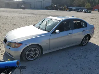 2008 BMW 3 Series 328xi with VIN WBAVC73538KX91988, listed as a Copart auction lot 54673065 with 188,012 mi miles and Clean title. Bid and sale history available at DreamBid. Image 1.
