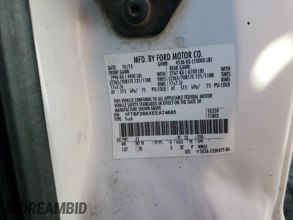 2014 Ford F-250 XL z VIN 1FTBF2B6XEEA74685, wystawiony jako Copart lot #81015734 z przebiegiem 185 145 mil mil oraz Szkoda całkowita • Salvage title. Historia ofert i sprzedaży dostępna na DreamBid. Obrazek 12.