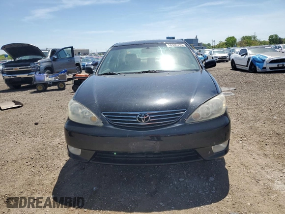 2005 Toyota Camry LE with VIN 4T1BF30K95U085720, listed as a Copart auction lot 56505775 with 161,151 mi miles and Clean Title. Bid and sale history available at DreamBid. Image 5.