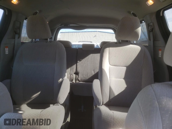 2020 Toyota Sienna LE with VIN 5TDJZ3DC6LS239120, listed as a Copart auction lot 45532665 with 477,555 mi miles and Clean title. Bid and sale history available at DreamBid. Image 10.