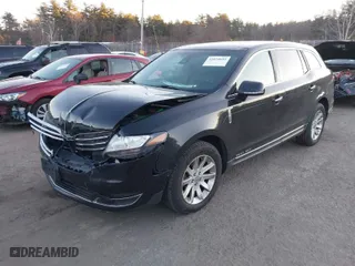 2018 Lincoln MKT with VIN 2LMHJ5NK9JBL00420, listed as a IAAI auction lot 41024664 with 342,921 mi miles. Bid and sale history available at carsss.com. Image 2.