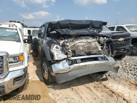 2021 Ford F-450 XL with VIN 1FT8W4DT7MED46519, listed as a Copart auction lot 59011875 with 71,152 mi miles and Salvage title. Bid and sale history available at DreamBid. Image 4.
