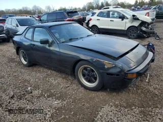 1983 Porsche 944 with VIN WP0AA0943DN454078, listed as a Copart auction lot 55662365 with 68,115 mi miles and Salvage Title. Bid and sale history available at carsss.com. Image 4.