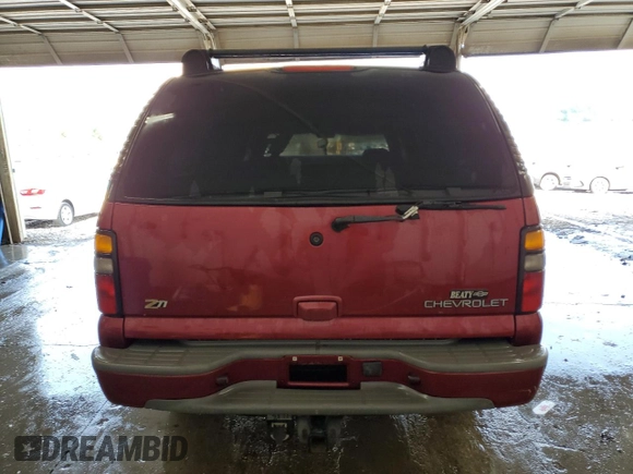 2004 Chevrolet Suburban Z71 z VIN 3GNFK16Z94G142386, wystawiony jako Copart lot #56150595 z przebiegiem 171 607 mil mil oraz Szkoda całkowita • Salvage title. Historia ofert i sprzedaży dostępna na DreamBid. Obrazek 6.