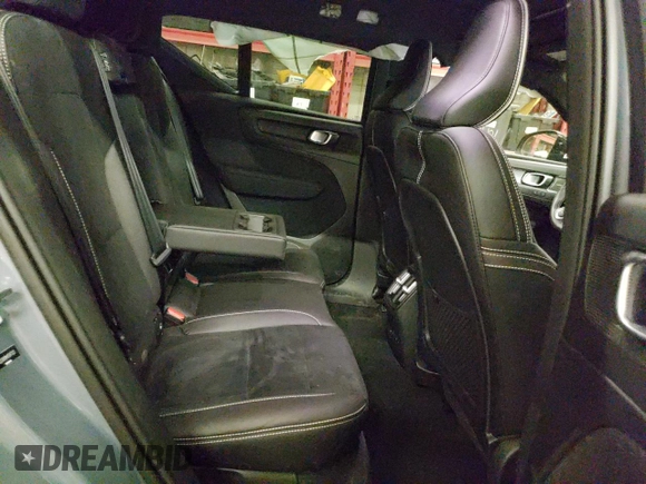 2021 Volvo XC40 with VIN YV4ED3UR9M2597323, listed as a Copart auction lot 64683403 with 29,266 mi miles and . Bid and sale history available at DreamBid. Image 10.