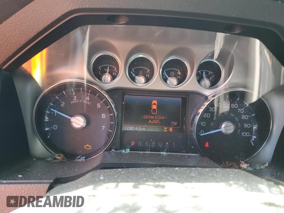 2013 Ford F-250 XL with VIN 1FT7W2B68DEA65536, listed as a Copart auction lot 56983405 with 123,614 mi miles and Salvage title. Bid and sale history available at DreamBid. Image 9.