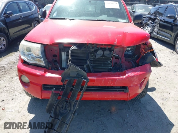 2006 Toyota Tacoma PreRunner z VIN 5TETU62NX6Z265482, wystawiony jako IAAI lot #41931729 z przebiegiem 255 000 mil mil oraz . Historia ofert i sprzedaży dostępna na DreamBid. Obrazek 12.