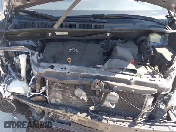 2017 Toyota Sienna XLE Auto Access Seat with VIN 5TDYZ3DC4HS856263, listed as a IAAI auction lot 42003167 with 100,105 mi miles. Bid and sale history available at carsss.com. Image 10.