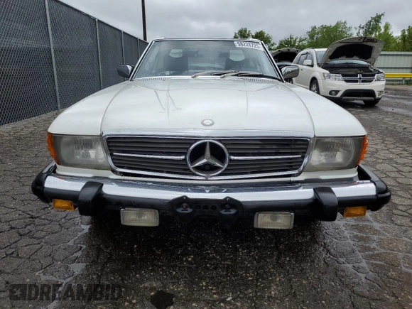 1979 Mercedes-Benz SL with VIN 10704412051276, listed as a Copart auction lot 58228725 with 163,621 mi miles and Clean title. Bid and sale history available at DreamBid. Image 5.