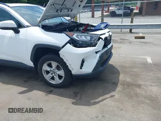 2019 Toyota RAV4 XLE with VIN 2T3P1RFV0KC008652, listed as a IAAI auction lot 42508557 with 87,684 mi miles and . Bid and sale history available at DreamBid. Image 6.