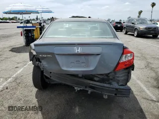 2012 Honda Civic LX z VIN 19XFB2F56CE390987, wystawiony jako Copart lot #56753635 z przebiegiem 81 832 mil mil oraz Szkoda całkowita • Salvage title. Historia ofert i sprzedaży dostępna na DreamBid. Obrazek 6.