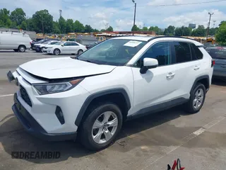 2019 Toyota RAV4 XLE with VIN 2T3P1RFV0KC008652, listed as a IAAI auction lot 42508557 with 87,684 mi miles and . Bid and sale history available at DreamBid. Image 2.