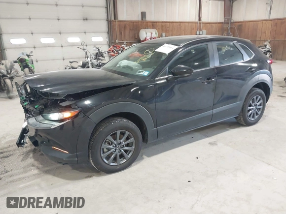 2024 Mazda CX-30 2.5 S with VIN 3MVDMBAM2RM719794, listed as a IAAI auction lot 41773464 with 3,031 mi miles. Bid and sale history available at carsss.com. Image 17.
