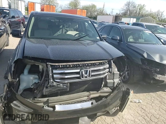 2013 Honda Pilot EX-L z VIN 5FNYF4H78DB033958, wystawiony jako Copart lot #56572484 z przebiegiem 190 797 mil mil oraz Nie do naprawy • Non repairable. Historia ofert i sprzedaży dostępna na DreamBid. Obrazek 11.