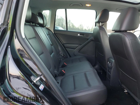 2013 Volkswagen Tiguan S с VIN WVGBV3AX2DW577716, выставлен на аукционе Copart как лот 85504974 с пробегом 101 532 миль миль и Списание • Salvage title. История ставок и продаж доступна на DreamBid. Изображение 11.