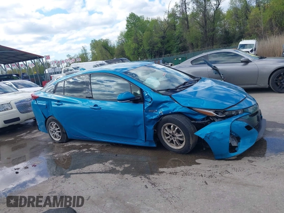 2017 Toyota Prius Plus with VIN JTDKARFP0H3052737, listed as a IAAI auction lot 42039680 with 117,593 mi miles and . Bid and sale history available at DreamBid. Image 14.