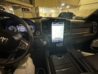 2020 Ram 1500 Limited with VIN 1C6SRFHT5LN165623, listed as a IAAI auction lot 41805735 with 116,370 mi miles. Bid and sale history available at carsss.com. Image 10.