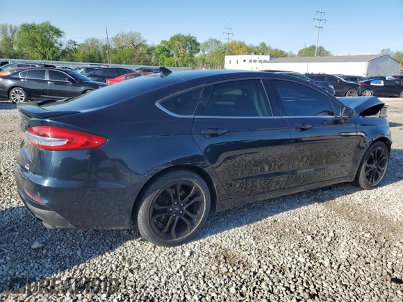 2020 Ford Fusion SE with VIN 3FA6P0HD5LR245402, listed as a Copart auction lot 55028135 with 51,332 mi miles and Salvage Title. Bid and sale history available at DreamBid. Image 3.