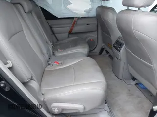2010 Toyota Highlander Limited with VIN 5TDDK3EH7AS016092, listed as a IAAI auction lot 41498551 with 126,089 mi miles and . Bid and sale history available at DreamBid. Image 8.