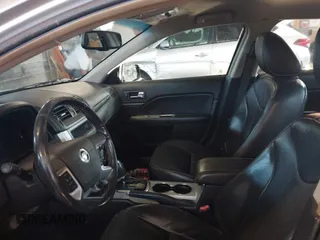 2010 Mercury Milan Premier with VIN 3MEHM0JGXAR658265, listed as a IAAI auction lot 41587206 with 227,363 mi miles. Bid and sale history available at carsss.com. Image 5.
