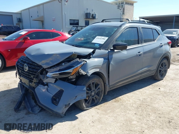 2021 Nissan Kicks SR z VIN 3N1CP5DV7ML556734, wystawiony jako IAAI lot #41652580 z przebiegiem 52 042 mil mil oraz . Historia ofert i sprzedaży dostępna na DreamBid. Obrazek 18.
