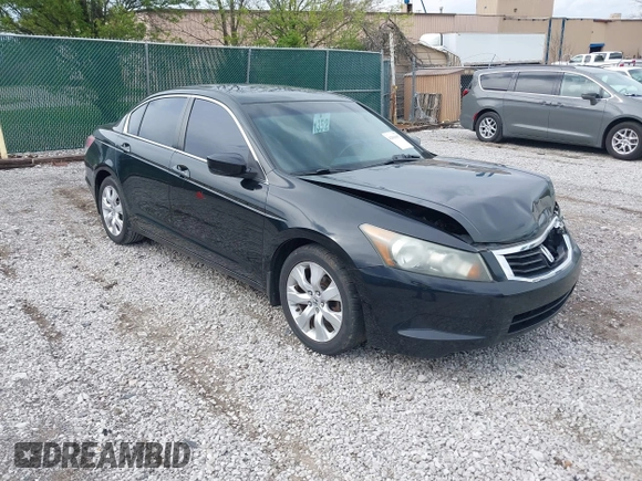 2010 Honda Accord EX-L z VIN 1HGCP2F86AA032708, wystawiony jako IAAI lot #42010837 z przebiegiem 196 739 mil mil oraz . Historia ofert i sprzedaży dostępna na DreamBid. Obrazek 1.