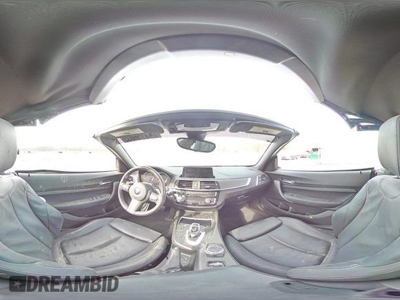 2020 BMW M2 z VIN WBA2N3C08L7E28563, wystawiony jako Copart lot #43156033 z przebiegiem Nie podano mil oraz . Historia ofert i sprzedaży dostępna na DreamBid. Obrazek 13.