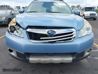 2012 Subaru Outback 3.6R Limited with VIN 4S4BRDLC4C2253838, listed as a IAAI auction lot 41956688 with 182,330 mi miles. Bid and sale history available at carsss.com. Image 6.