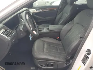 2019 Genesis G80 3.8L z VIN KMHGN4JEXKU289140, wystawiony jako Copart lot #76827084 z przebiegiem Nie podano mil oraz Nie do naprawy • Non repairable. Historia ofert i sprzedaży dostępna na DreamBid. Obrazek 7.