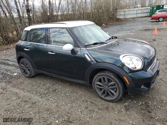 2014 MINI Cooper Countryman S with VIN WMWZC3C50EWP27082, listed as a Copart auction lot 45633875 with 70,030 mi miles and Salvage Title. Bid and sale history available at carsss.com. Image 4.