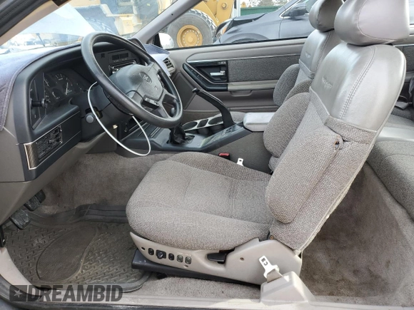 1991 Ford Thunderbird with VIN 1FAPP64R3MH164460, listed as a Copart auction lot 43114305 with 86,771 mi miles and Salvage Title. Bid and sale history available at DreamBid. Image 7.