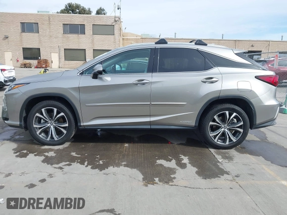 2019 Lexus RX with VIN 2T2BGMCA9KC033583, listed as a IAAI auction lot 41507244 with 67,484 mi miles. Bid and sale history available at carsss.com. Image 14.