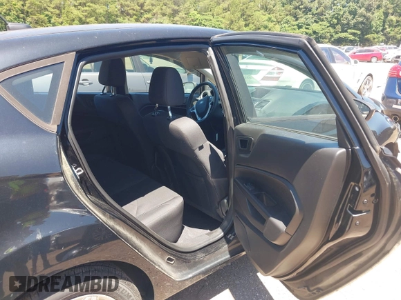 2019 Ford Fiesta SE z VIN 3FADP4EJ0KM125724, wystawiony jako IAAI lot #42320657 z przebiegiem 53 728 mil mil oraz . Historia ofert i sprzedaży dostępna na DreamBid. Obrazek 8.