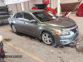 2015 Nissan Altima SL z VIN 1N4BL3APXFC163877, wystawiony jako IAAI lot #41549104 z przebiegiem 69 091 mil mil oraz . Historia ofert i sprzedaży dostępna na DreamBid. Obrazek 1.