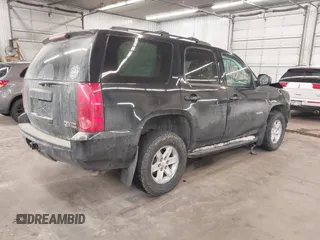 2012 GMC Yukon SLT with VIN 1GKS2CE02CR159894, listed as a IAAI auction lot 41686663 with 189,965 mi miles. Bid and sale history available at carsss.com. Image 4.