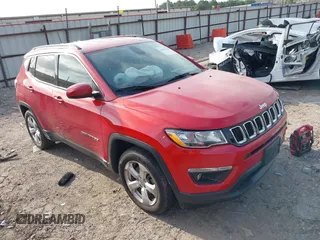 2018 Jeep Compass Latitude z VIN 3C4NJCBB0JT124163, wystawiony jako IAAI lot #42293176 z przebiegiem 55 676 mil mil oraz . Historia ofert i sprzedaży dostępna na DreamBid. Obrazek 1.